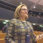 Schimb de replici între Maria Grapini şi preşedintele Franţei, în plenul de la Strasbourg