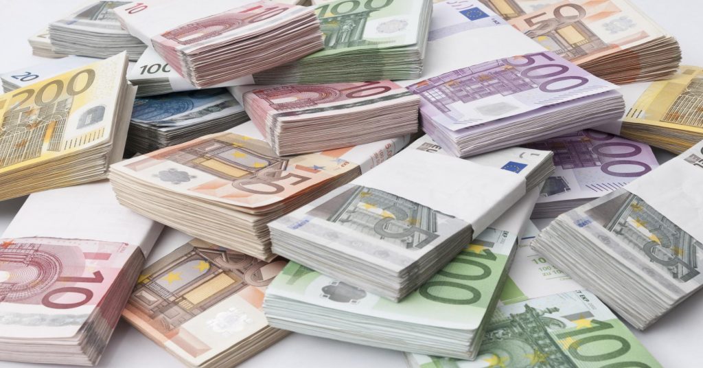 Peste 74 de milioane de euro alocate IMM-urilor și finanțate din fonduri europene