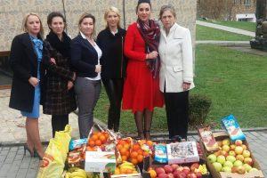 Femeile ALDE TIMIŞ şi-au donat ziua de 8 Martie copiilor din centrele de plasament din Timişoara