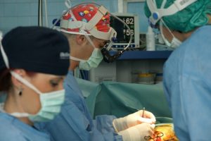 Câți pacienți au fost operați la Clinica de Chirurgie Vasculară din Timișoara în 11 ani de activitate