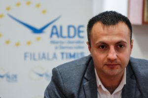 Deputatul Marian Cucșa: “Primarul Robu vrea să transforme administratorii de bloc în ofițeri de informații”