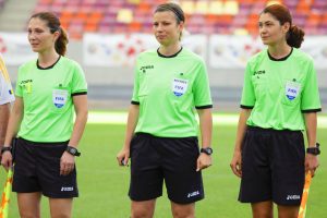 Premieră la Supercupa României la fotbal. Două femei vor fi arbitri asistenți