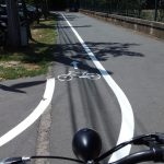 FOTO Ziua și pista de biciclete marcată! Bicicliștii pot circula și pe strada Gheorghe Dima