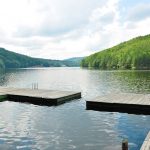 Tânărul înecat la Văliug a fost găsit plutind pe luciul lacului de acumulare