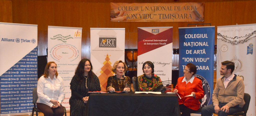 Tinerii muzicieni, provocați la Concursul Internaţional de Interpretare Vocală „Sabin V. Drăgoi”
