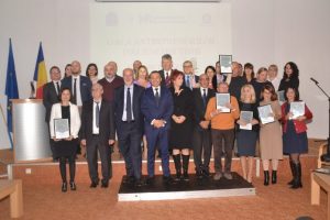 Treizeci de antreprenori italieni, premiați pentru afaceri de succes în Timiș