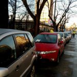 Foto: Atenție șoferi! Curg amenzile pe Calea Martirilor și pe strada Gheorghe Lazăr. Nu mai parcați!