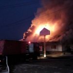 Incendiu la un depozit de materiale de construcții în gara Aradul Nou