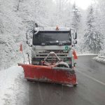 Circulația rutieră se desfășoară în condiții de iarnă pe drumurile județene din Timiș