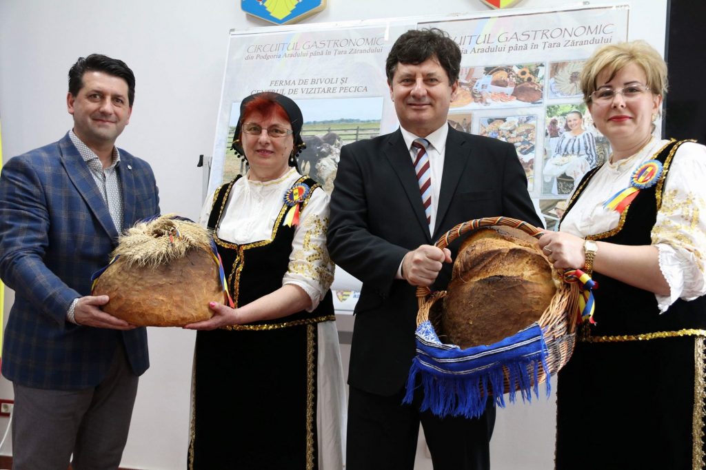 Primarii din județul Arad, invitați să își înscrie localitățile în Circuitul Gastronomic