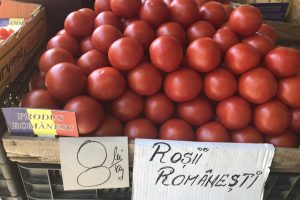 Ovidiu Sîrbu: “Primarul Robu desființează piețele cu produse românești pentru a face loc supermarketurilor”