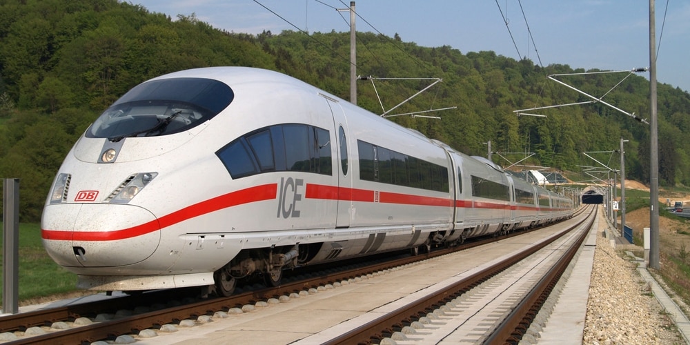 Călătorii cu trenul în Europa! Reduceri la oferta Interrail Pass