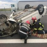 O persoană a ajuns la spital în urma unui accident pe A1