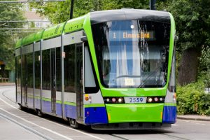 Primăria Arad vrea să cumpere zece tramvaie noi