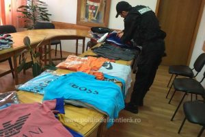 Produse contrafăcute confiscate de polițiștii de frontieră mehedințeni