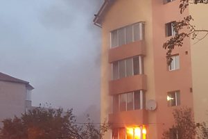 Explozie într-un bloc din zona Girocului
