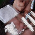 Grupare specializată în trafic de droguri, pusă pe butuci de oamenii legii