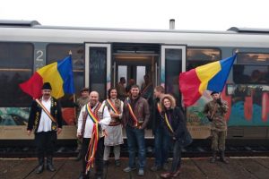 Trenul Unirii a plecat de la Timișoara spre Alba Iulia