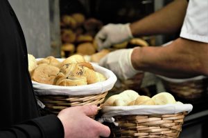 Reguli noi pentru vânzarea în vrac a pâinii și a produselor de panificație