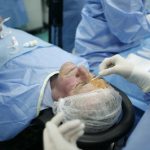 Pacienţii scapă gratuit de ochelari la Clinica de Oftalmologie din Timișoara
