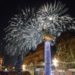 Concerte şi un spectaculos foc de artificii în Piaţa Victoriei