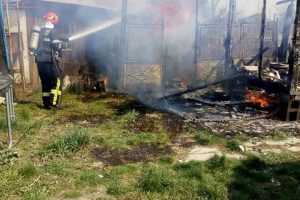 Incendiu în Dumbrăvița, în a doua zi de Paști