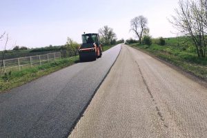 Încep lucrările la drumul care va asigura legătura rapidă dintre Timișoara și Moșnița