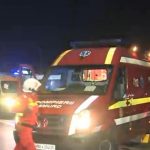 Grav accident în Arad, unde un autobuz cu 60 de muncitori a fost lovit de un tir