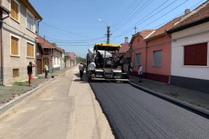 Atenție, șoferi! Acces restricționat pe patru străzi din Timișoara, unde se asfaltează