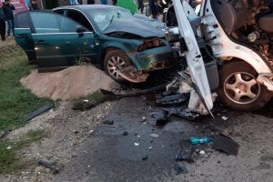 Accident în Lugoj. Şase persoane au ajuns la spital