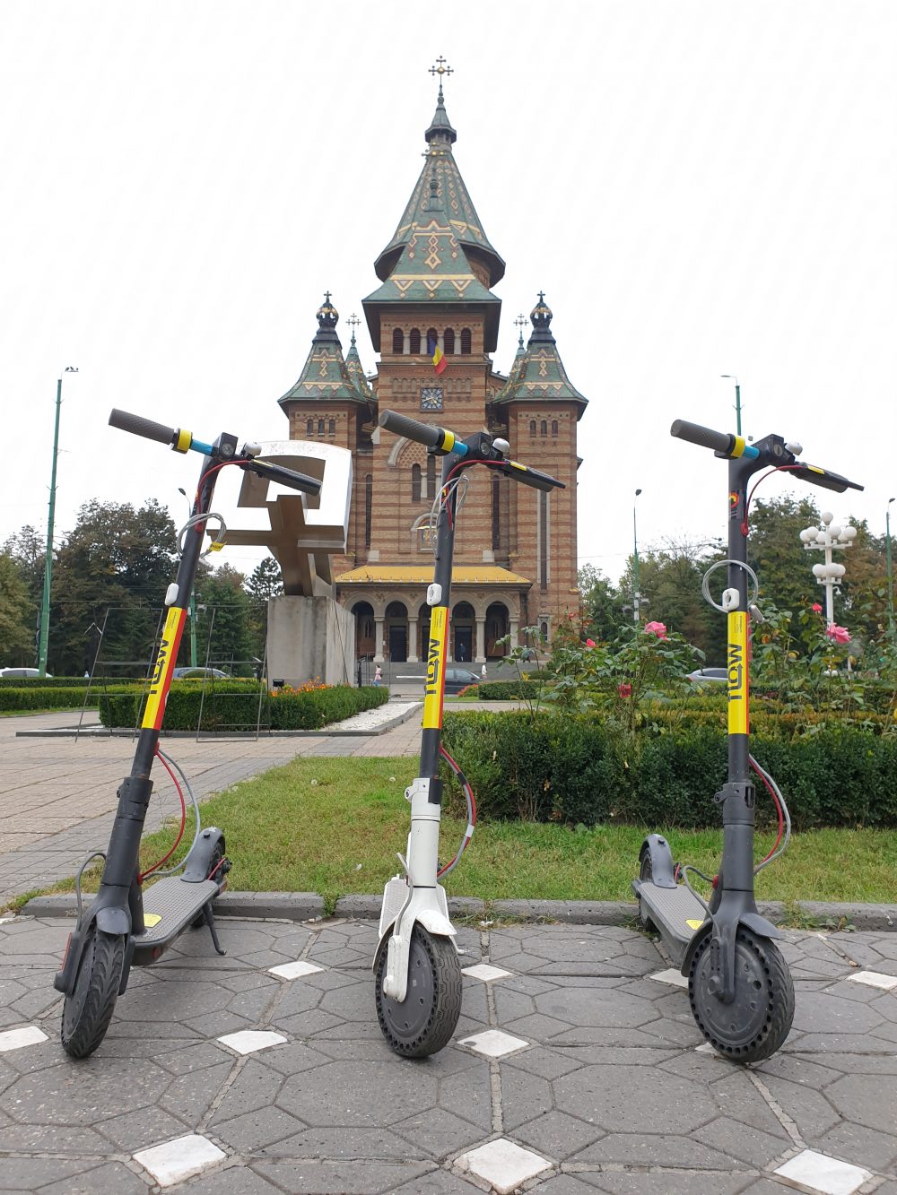 Ham friction Candy Trotinetele electrice au ajuns la Timișoara. Cât costă închirierea