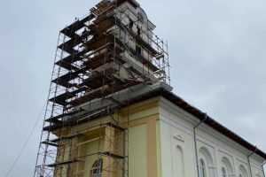 Biserica din Cerneteaz a intrat în renovare