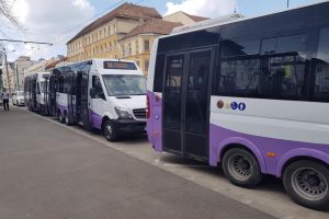 Pacienții cu COVID vor fi aduși la spital la Timișoara cu microbuze ale STPT