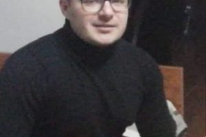 Tânăr dispărut după ce s-a urcat într-un taxi în Complexul Studenţesc