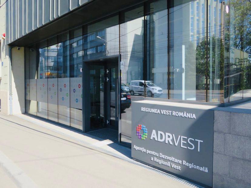 Se caută antreprenori inspirați, cu soluții inovatoare și de impact, pentru prima ediție a ADRVest Accel