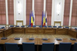 Elevii au provocat candidații pentru Primăria Timișoara la dezbatere