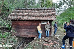 După 10 ani, în satul Pârvova se macină din nou la moara de apă. Voluntarii au renovat trei mori