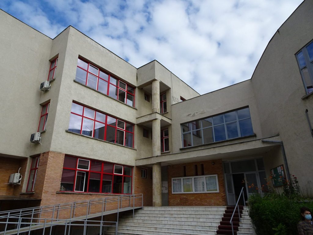 Incident grav la Școala Gimnazială nr. 30 din Timișoara: doi elevi au întreținut relații sexuale în toaletă