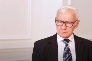 Preşedintele Asociației Foștilor Deținuți Politici și Victime ale Dictaturii din România demis din funcţia de subsecretar de stat