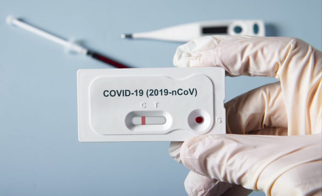 Peste 100 de noi infectări cu Covid în ultimele 24 ore