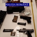 Percheziții de amploare în Timiș și în țară la traficanții de arme
