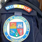 Jandarmii timișoreni au prins un bărbat cu mandat de arestare într-un parc de copii