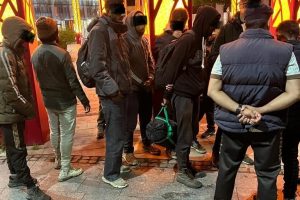 53 de migranți depistați în Timișoara
