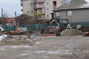 Primăria Timișoara caută firmă care să se ocupe de reparațiile și întreținerea școlilor din Timișoara