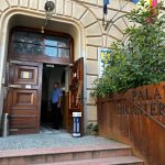 Executorii judecătorești nu trebuie să mai solicite aprobare de la un judecător pentru executarea si...