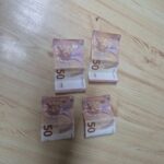 Un bărbat care a încercat să vândă în Piața Doina 200 de euro falși, descoperit de jandarmi