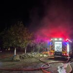 Arde o casă la Parța. Update: Nu s-au înregistrat victime