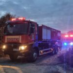Incendiu la Giarmata: o anexă plină cu echipamente de prelucrare a lemnului, distrusă de flăcări