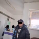 Bărbat cunoscut ca vânzător de țigări netimbrate în Piața Iosefin sancționat de polițiștii locali c...