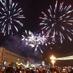 Piața Victoriei din Timișoara a devenit epicentrul distracției în noaptea de Revelion. VIDEO